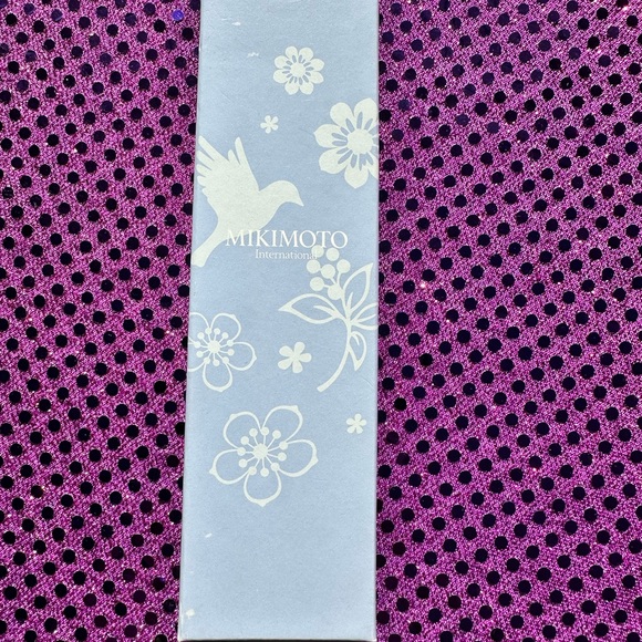 ❣️Mikimoto Int Christmas Charity 2012 Pen with an Authentic Akoya Pearl - Picture 4 of 10